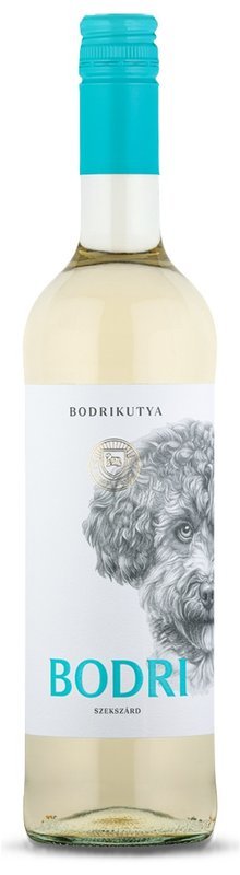 Botella de BODRI Szekszárd White Bodrikutya Cuvée, vino blanco de Szekszárd, Hungría
